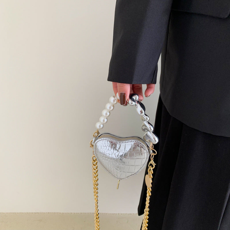 Pearl Heart Lipstick Bag 2