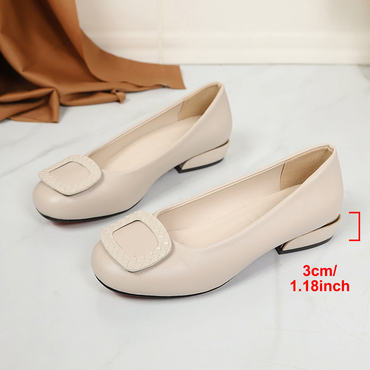 Square-Buckle Low Heel 5