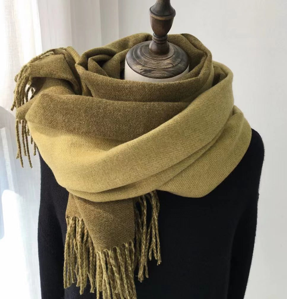 Two-Tone Tassel Scarf 4