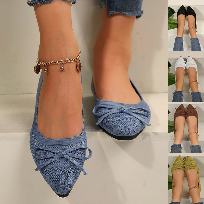 Sky Bow Knit Pointed Ballet Flats 1