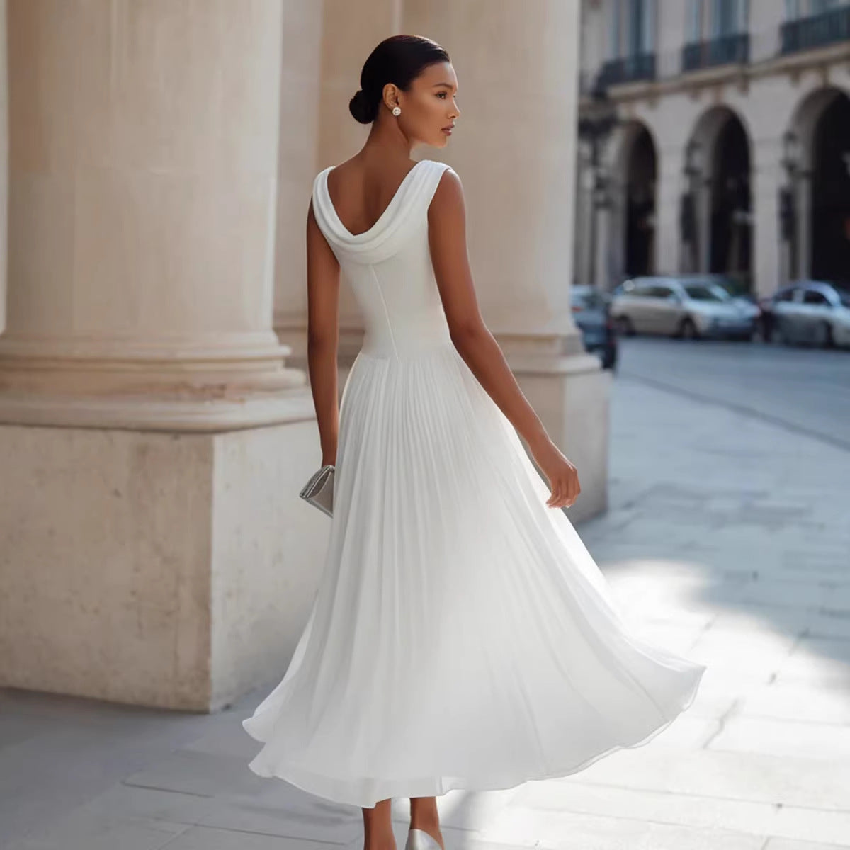 Chiffon Boat-neckline Dress 10