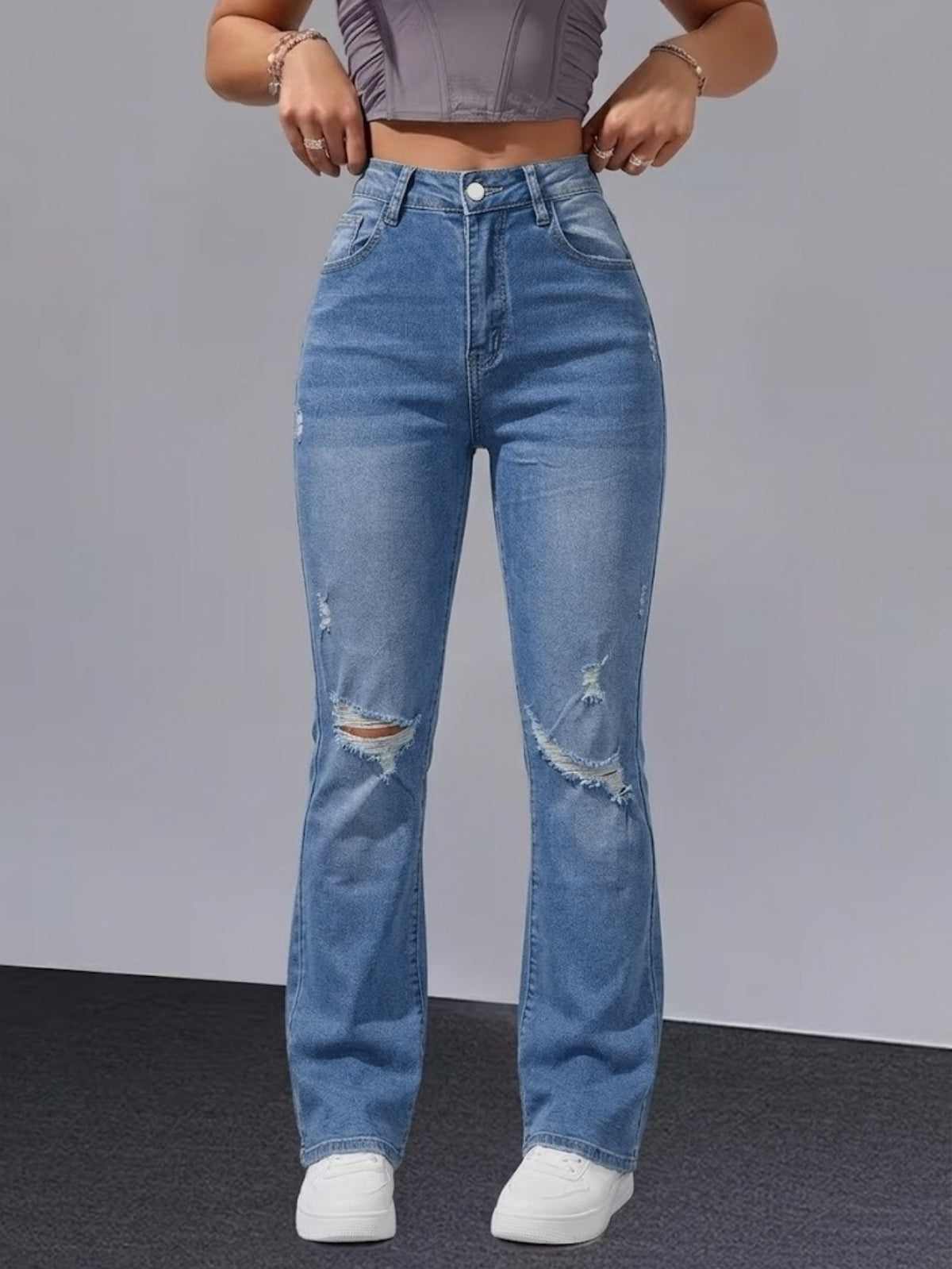 Distressed Straight Crop Jeans 1