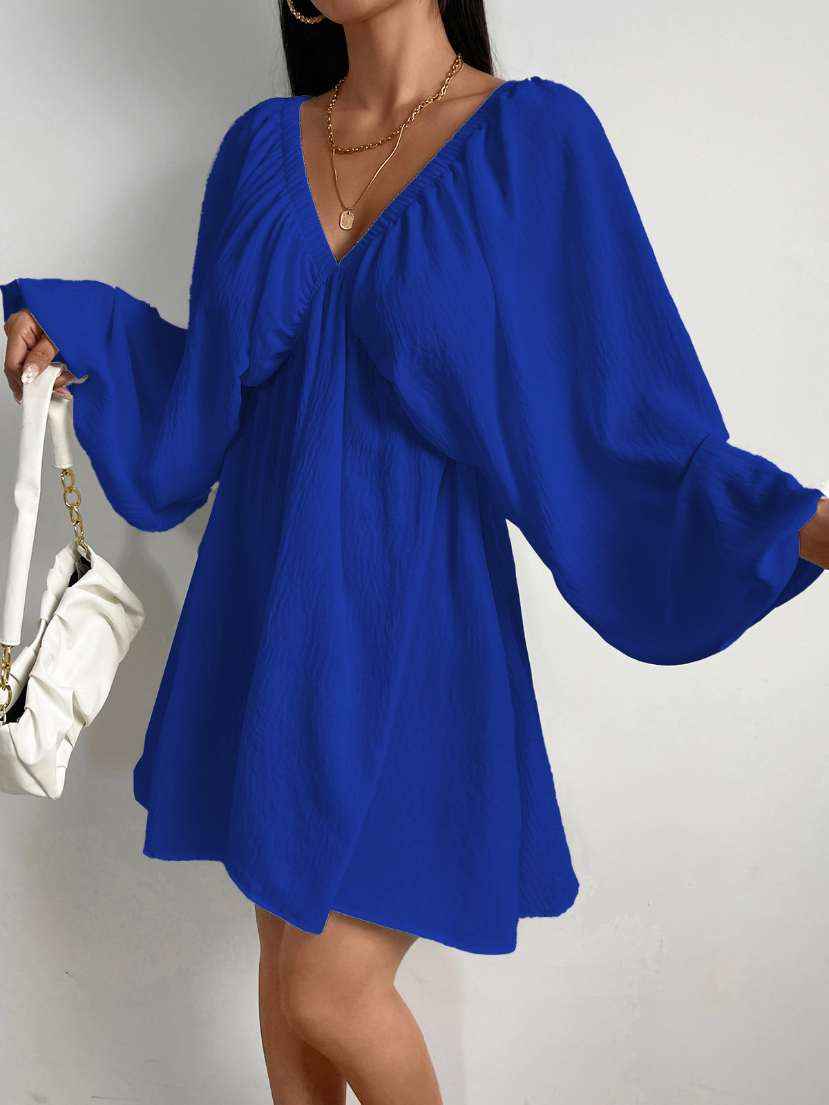 V-Neck Long Sleeve Dress 4